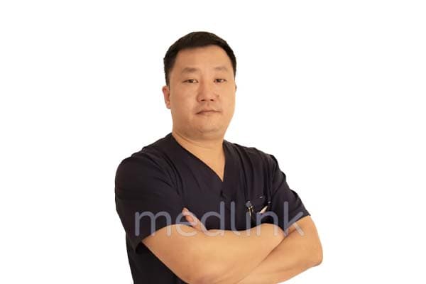 Iugai Dmitrii Feliksovich